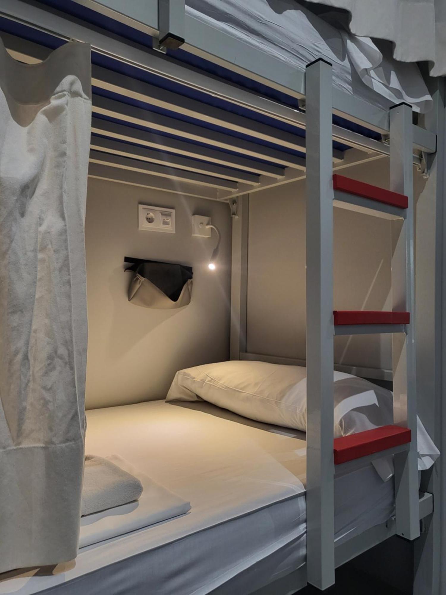 Acola Sport Hostel بونتيفيذرا المظهر الخارجي الصورة